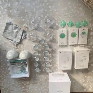 Elvie Double Electric Breast Pump - Mint/White